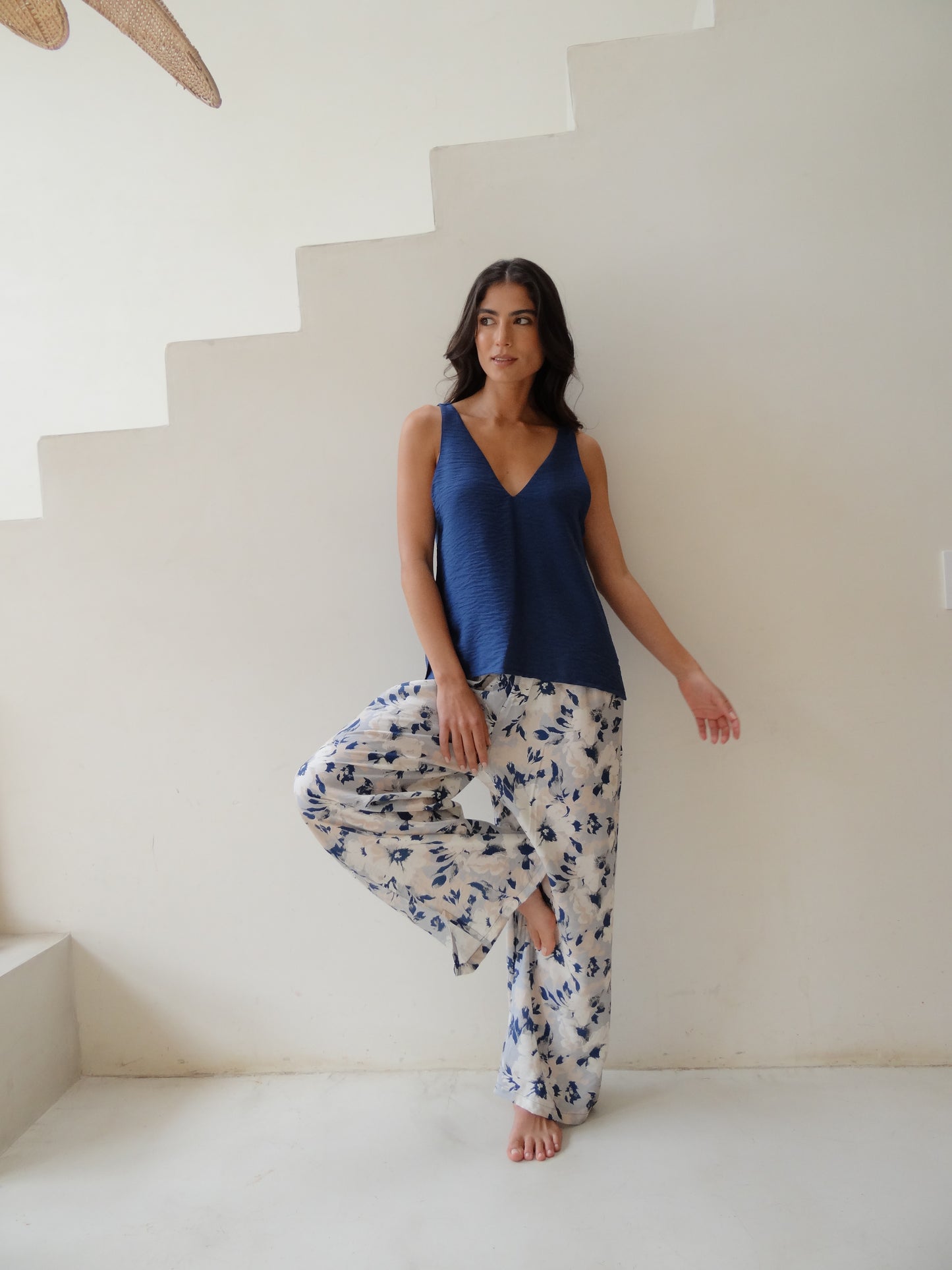 FLORA Camisa + Pantalón
