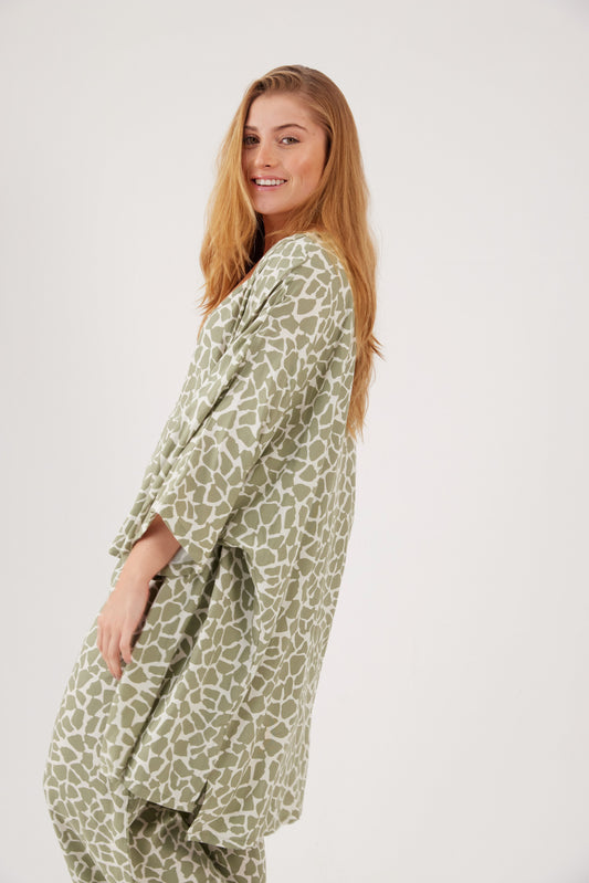 SERENA Kimono + Camisa + Pantalón