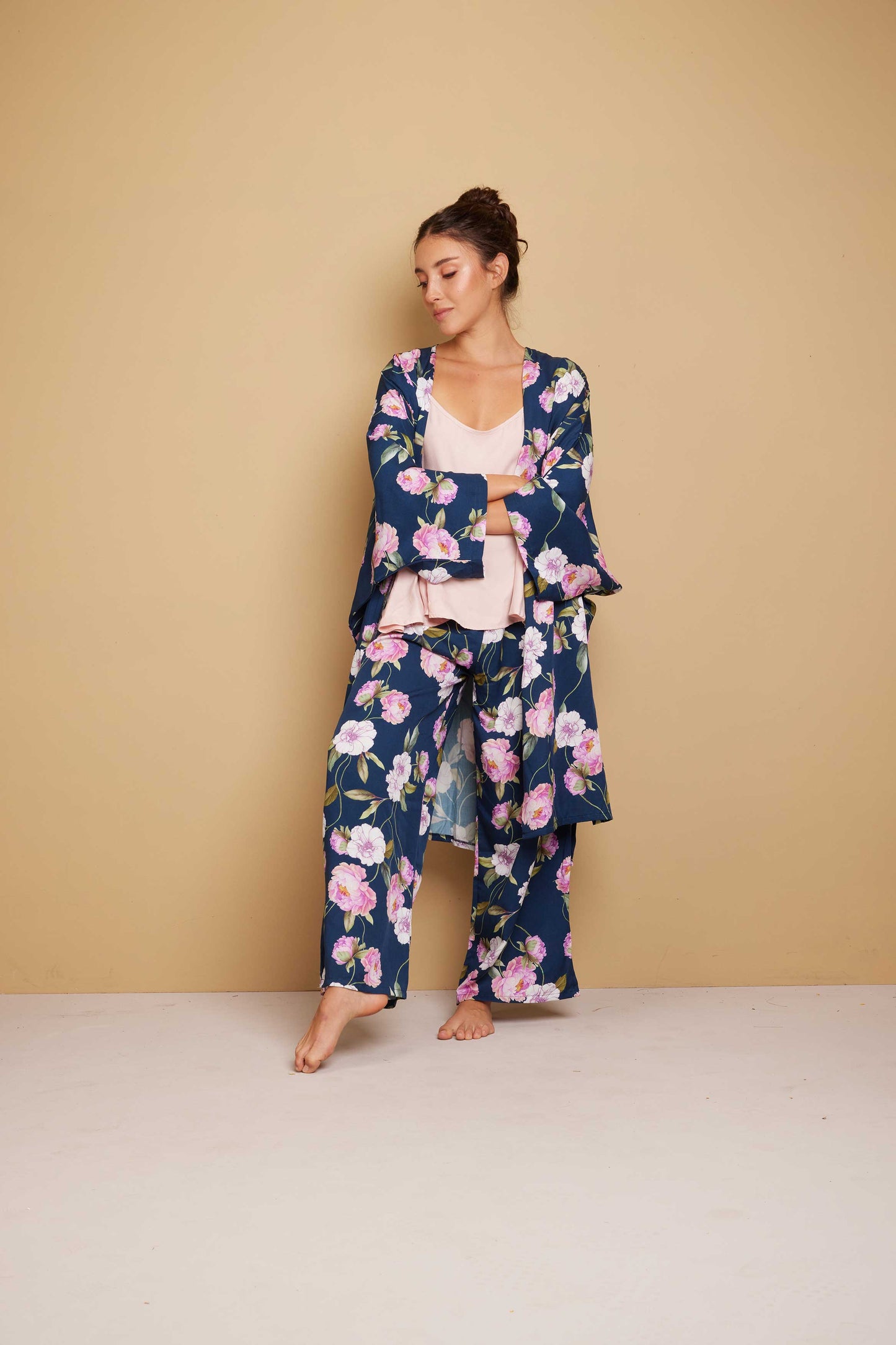 BOREAL Kimono + Camisa Tiritas + Pantalón