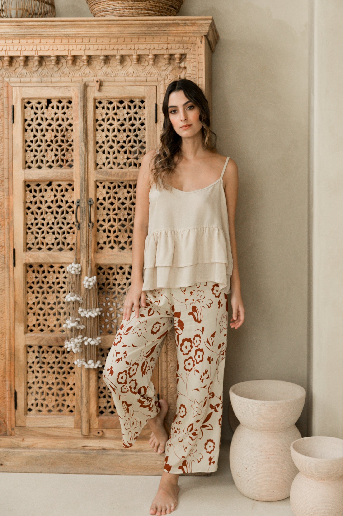 FIJI Camisa Tiritas + Pantalón