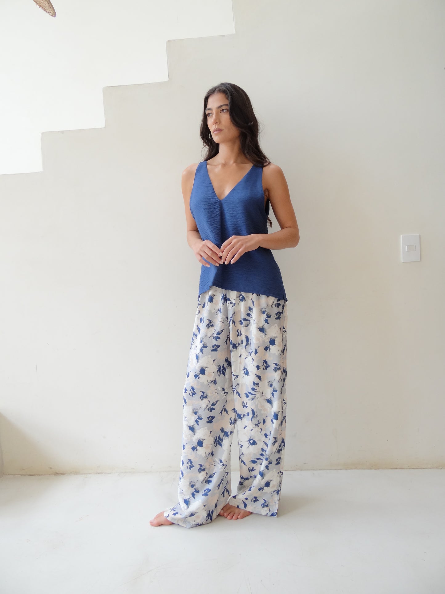 FLORA Camisa + Pantalón
