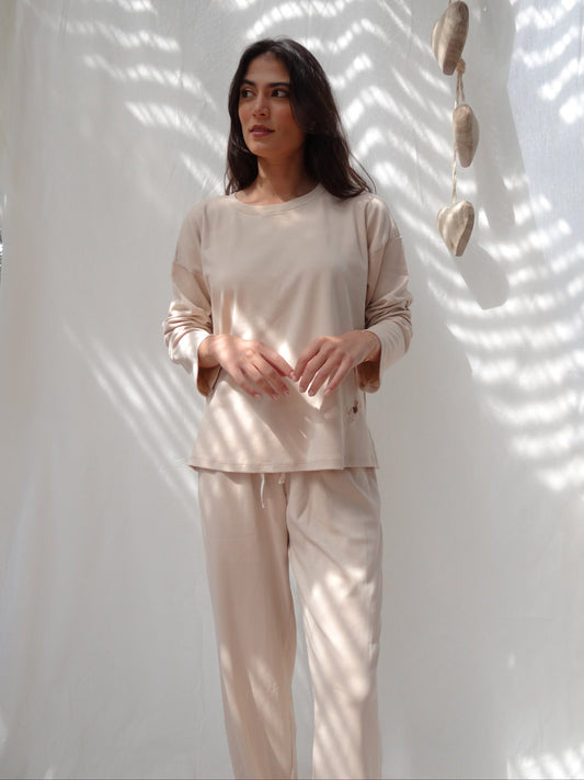 DOVE ARENA Camisa + Pantalón