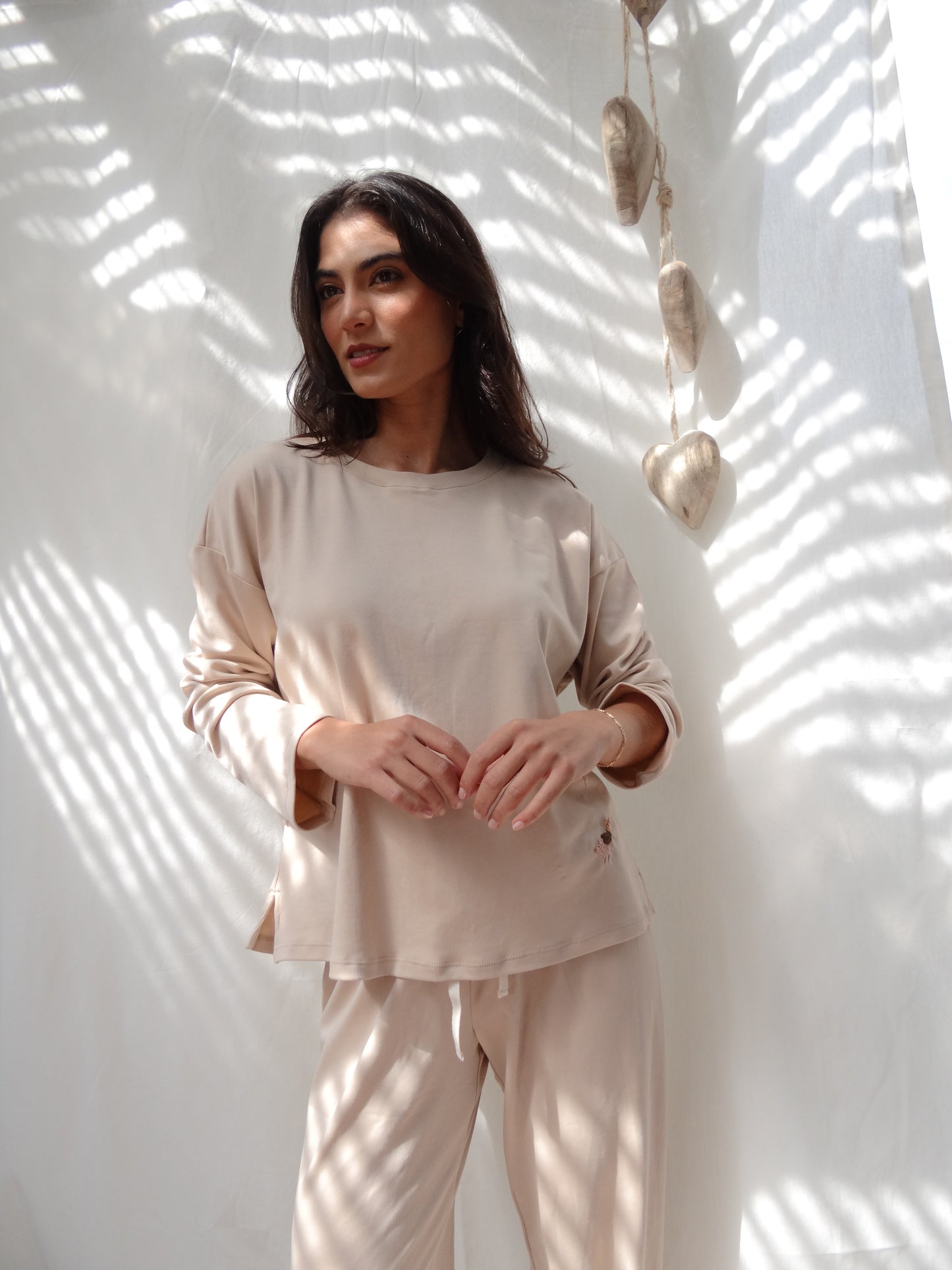 DOVE ARENA Camisa + Pantalón